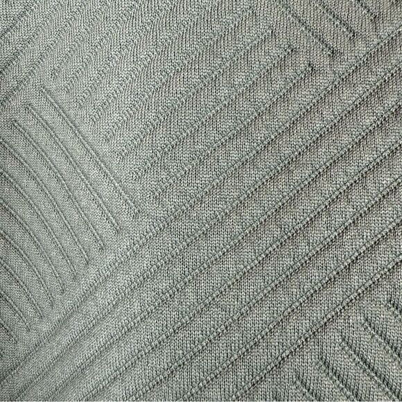 Dokotoo Sage Green Women's Short Sleeve Top - Picture 6 of 6